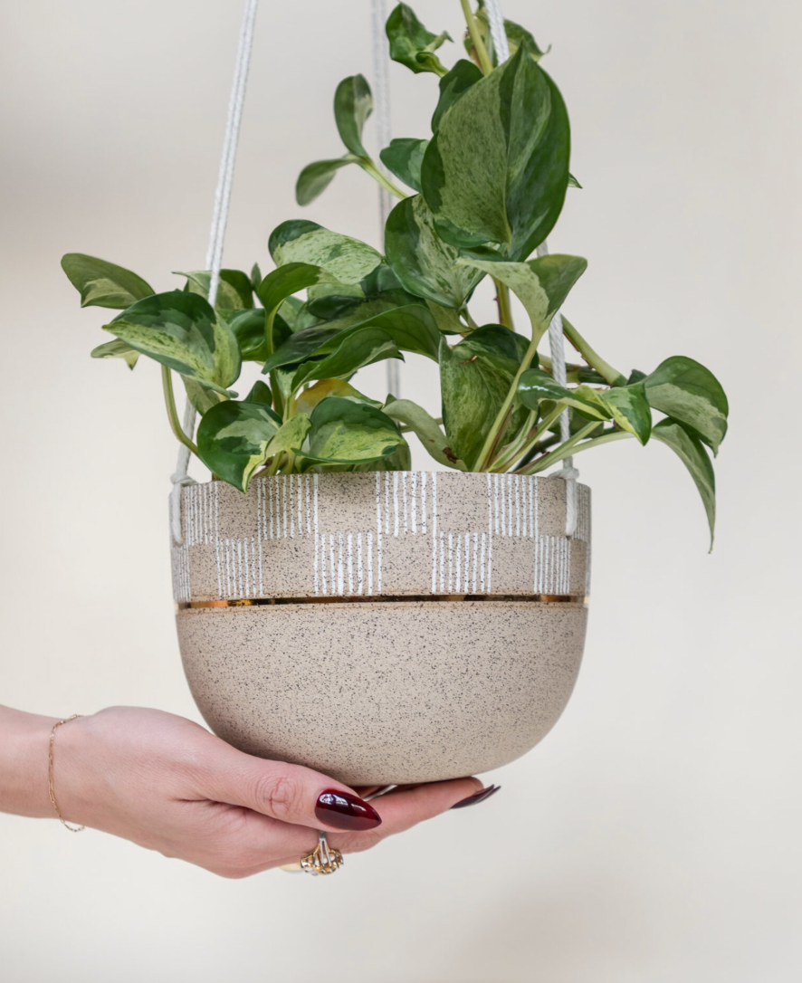 Speckled Stoneware Hanging Planter | R I D E R CERAMICS